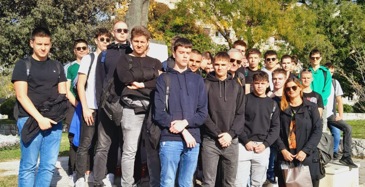 WhatsApp Image 2025-11-19 at 13.47.35